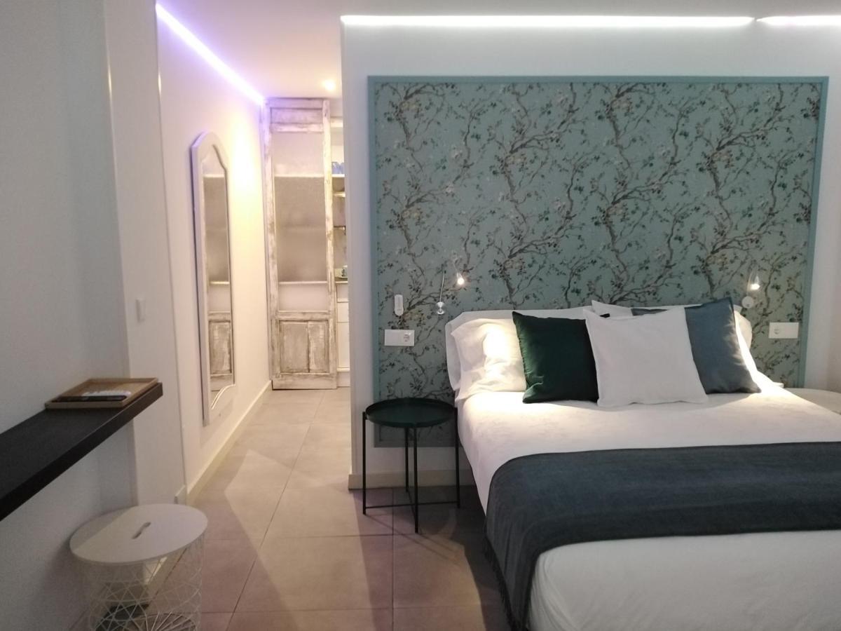 Suite Estudio Montana Torremolinos Exterior photo